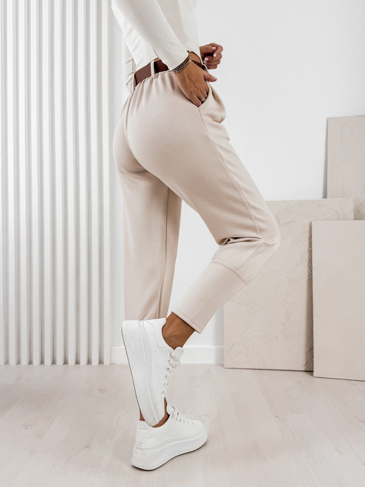 HOSE LEFT BEIGE