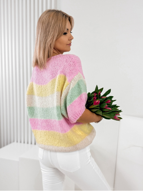 MEGZTINIS LORENTI THREE