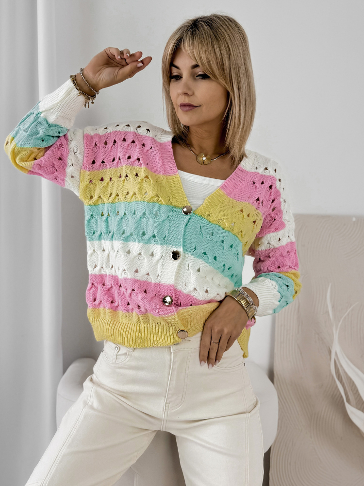 MEGZTINIS ARELA FOUR