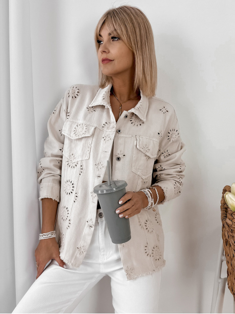 ЯКЕ RALMO БЕЖОВA