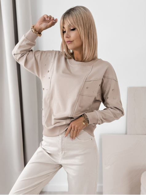 HALENKA NEUVI BÉŽOVÁ