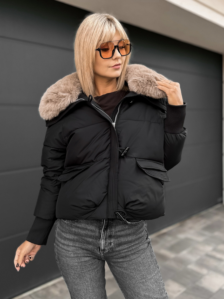 JACKE AURORA SCHWARZ