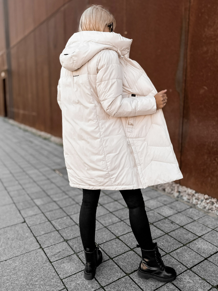JACKE KARELA CREMEFARBENE