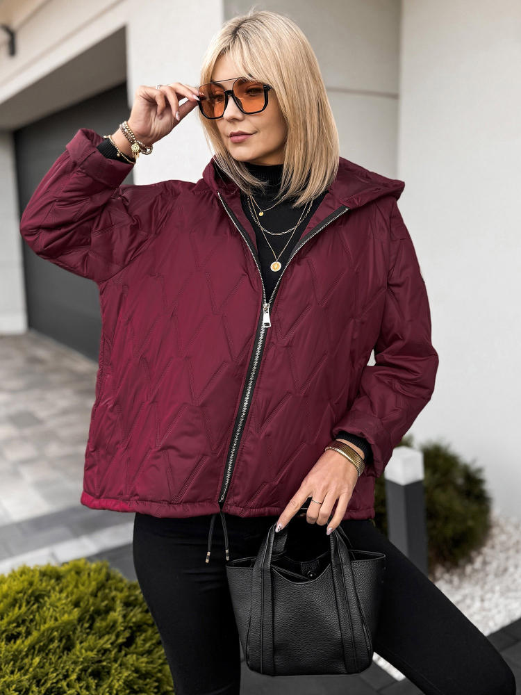 STRIUKĖ ELINOR BORDO SPALVOS
