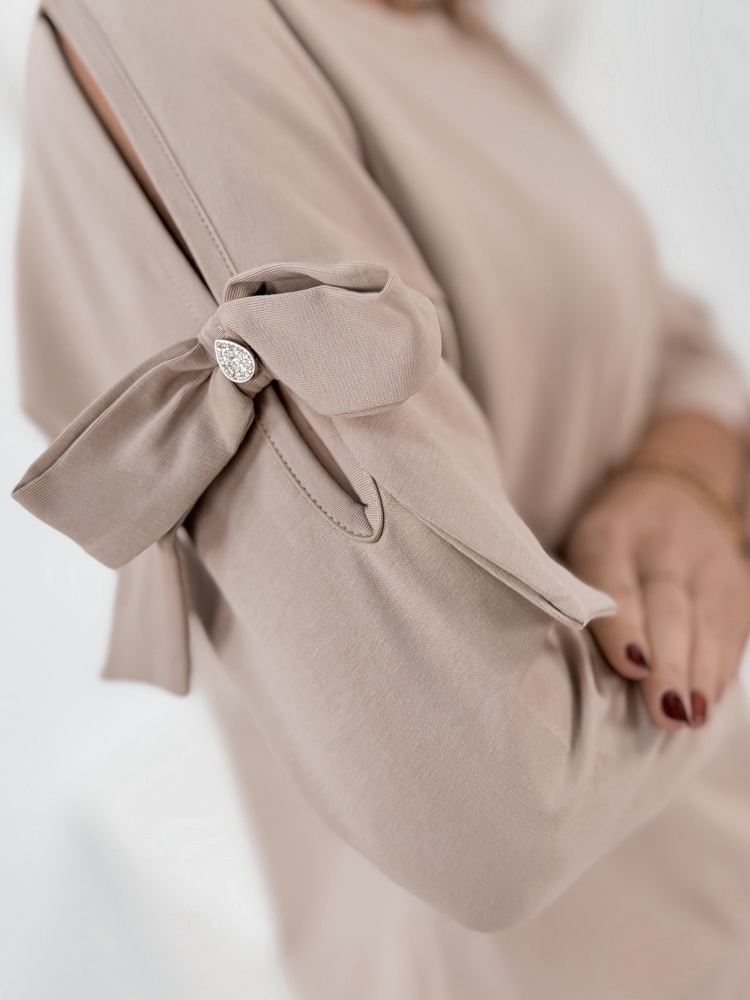 BLŪZE HOLLIS BĒŠA