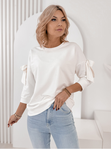 HALENKA HOLLIS EKRU