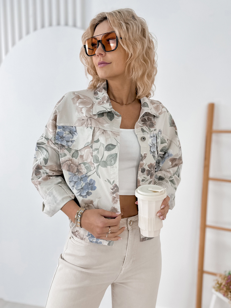 STRIUKĖ OLEANDRA THREE