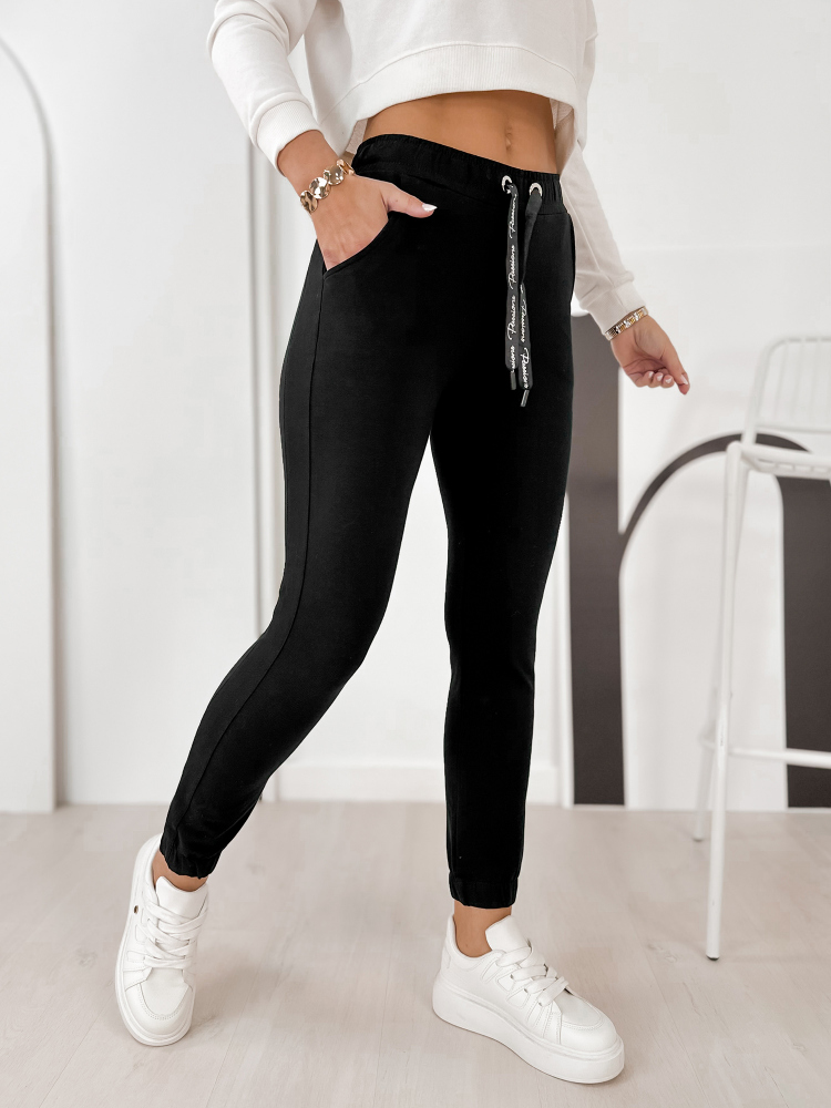 PANTALONI NOCTIS NEGRU