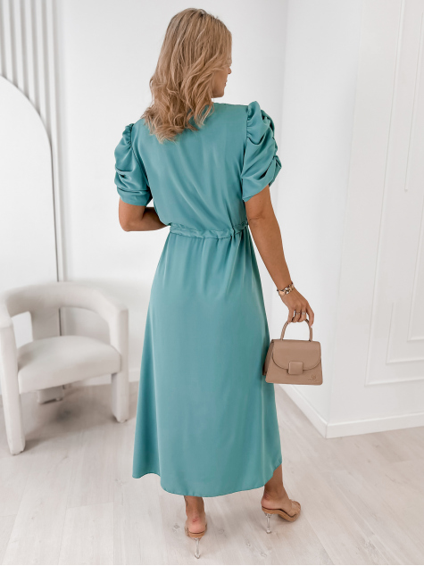 ROCHIE DRIVIA MENTA