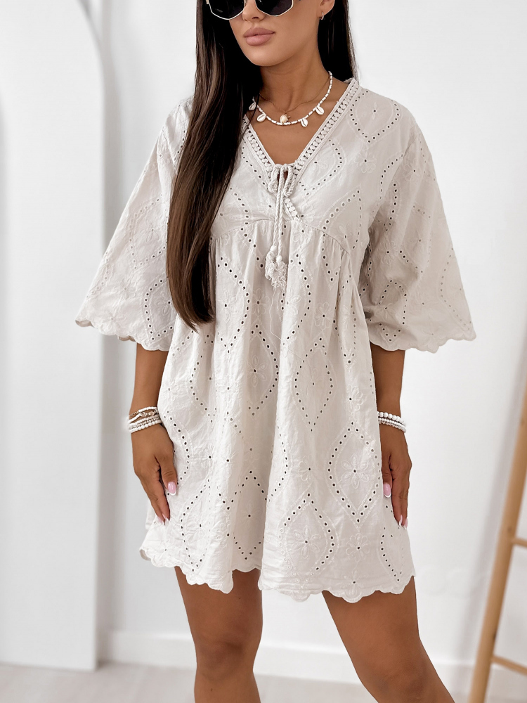 ROCHIE AMORI BEJ