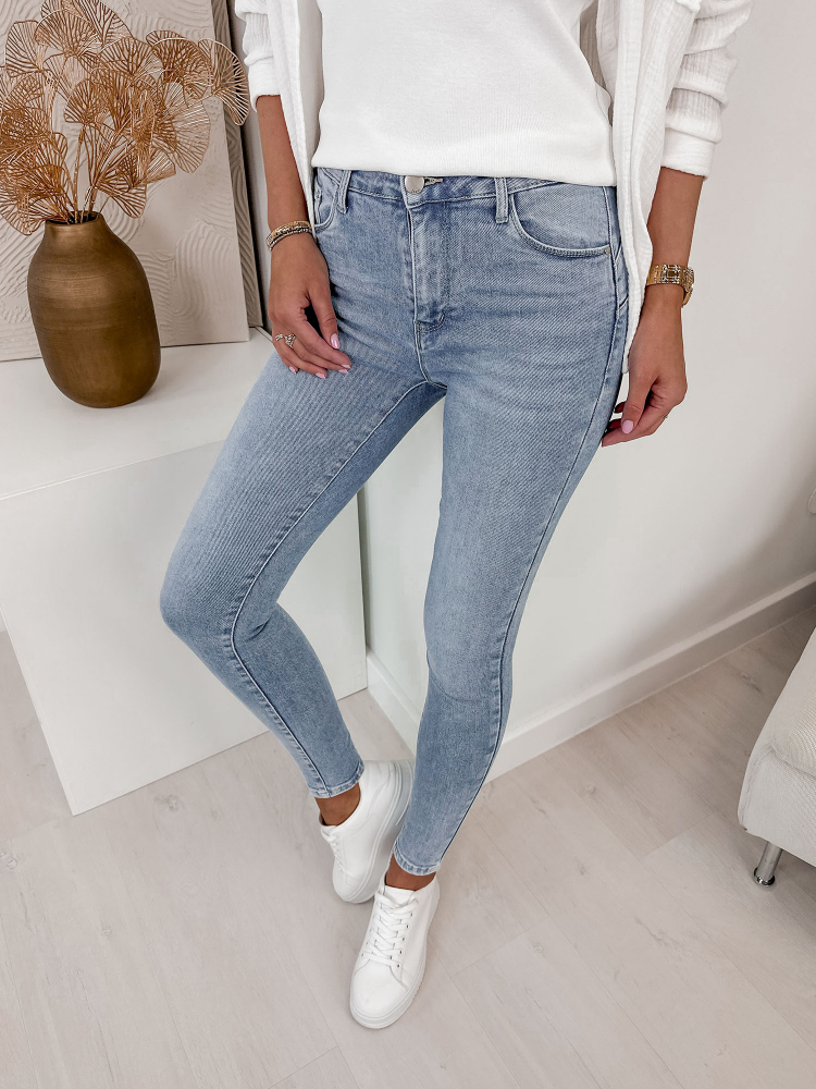 HOSE JEANS SASA