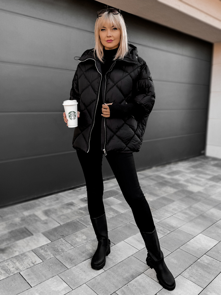 STRIUKĖ LASOFA JUODA