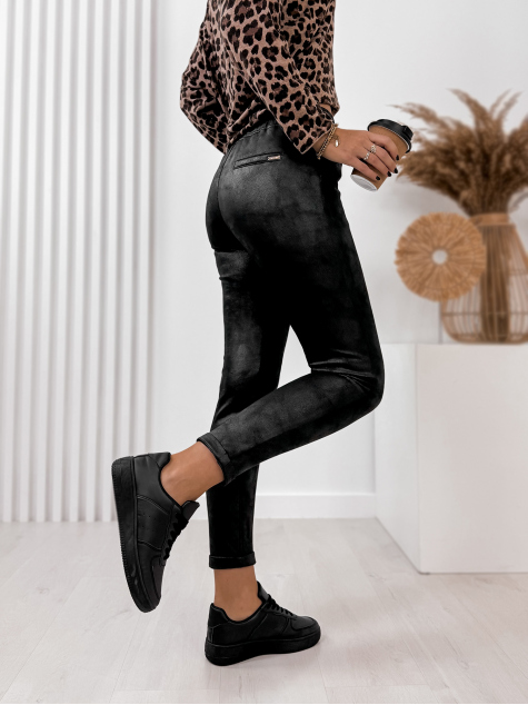 PANTS VARESKA BLACK