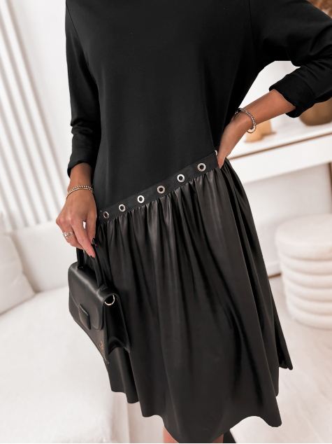 ROCHIE DRINA NEAGRA