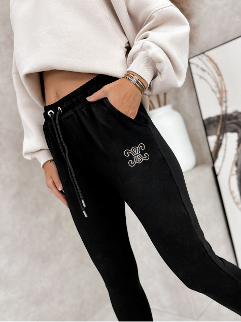 HOSE JOREN SCHWARZ