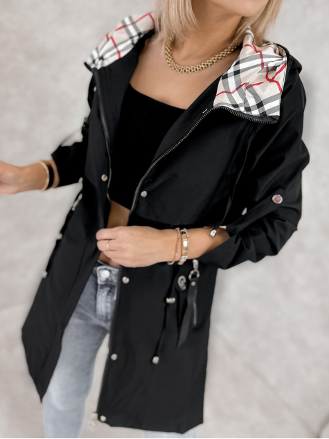 JACKE RAYOVA SCHWARZ